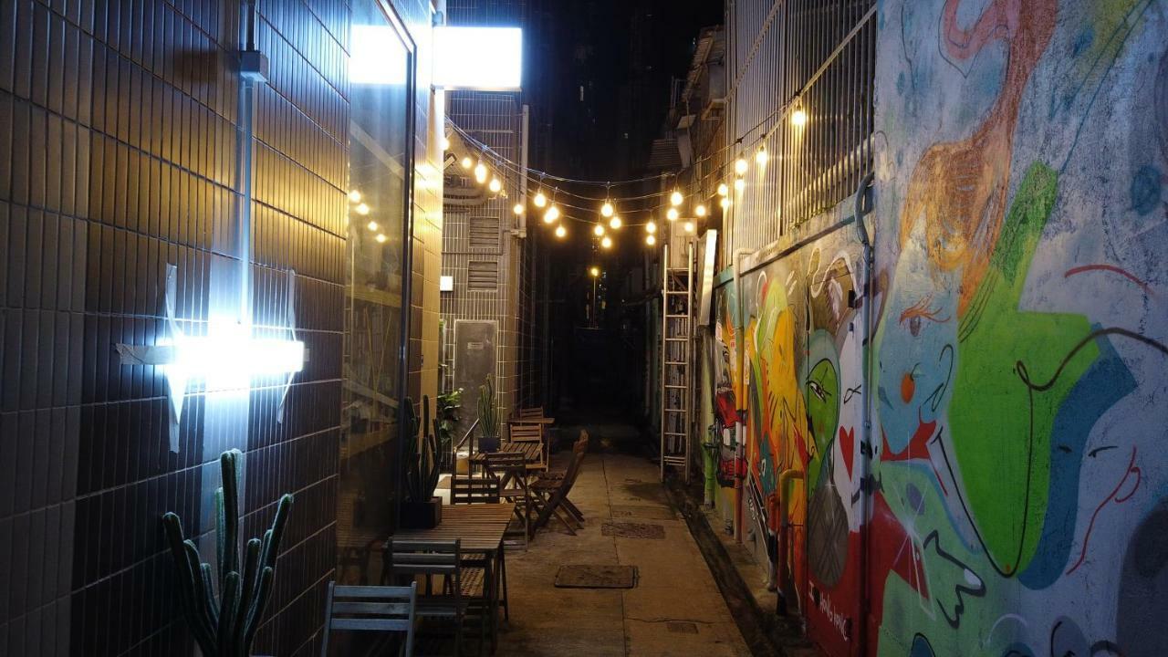 Kactus Hotel Hong Kong Exterior photo